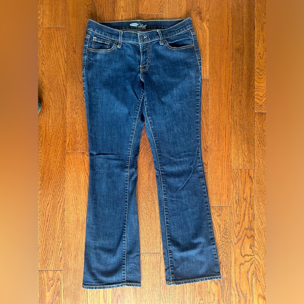 Old Navy Size 4 The Flirt Jeans Women's Bootcut